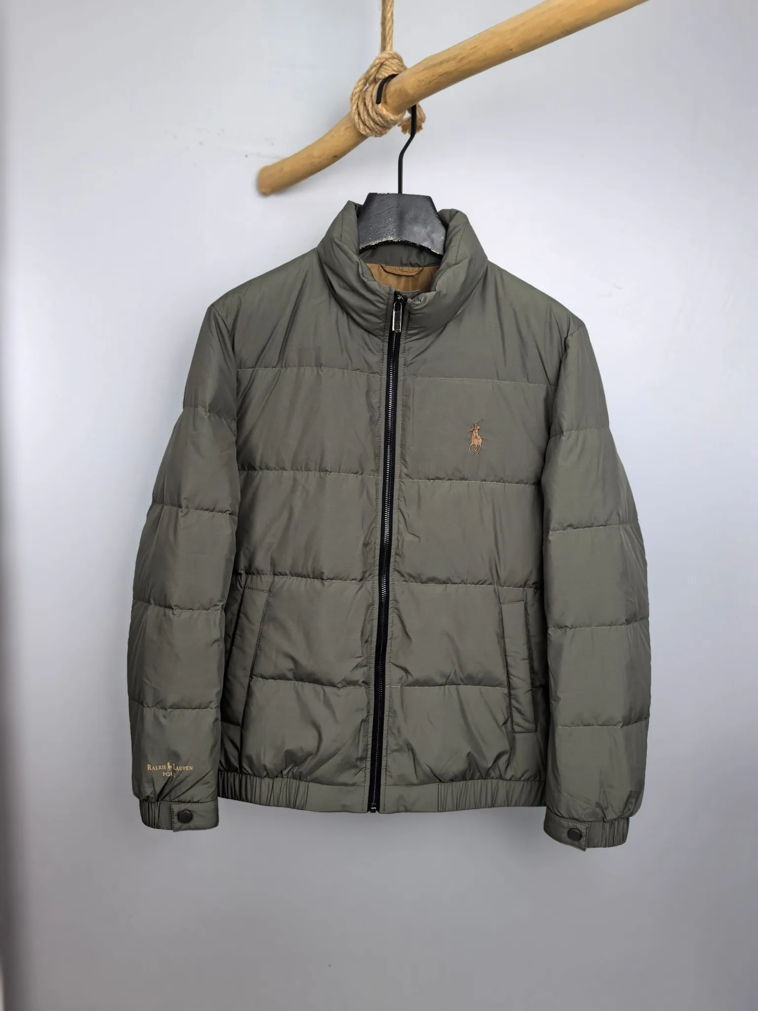 P960 POLO Paul's 2025 winter latest model, available at the counter simultaneously, original order, popular fashionable casual hooded down jacket, imported original fabric, unique design, original hardware accessories decoration, simple and fashionable, handsome upper body, complete three labels, size: M-3XL